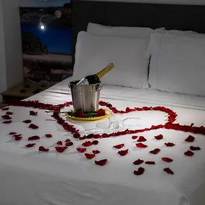 https://hotel-vina-del-mar.santamartahotels.net