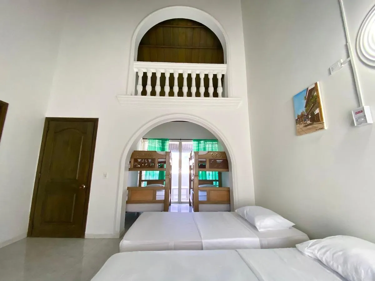 Porto'S Hostal Cartagena Guest house
